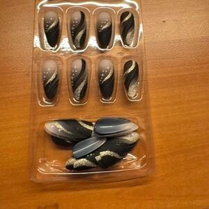 Starspell Nail Set‎
